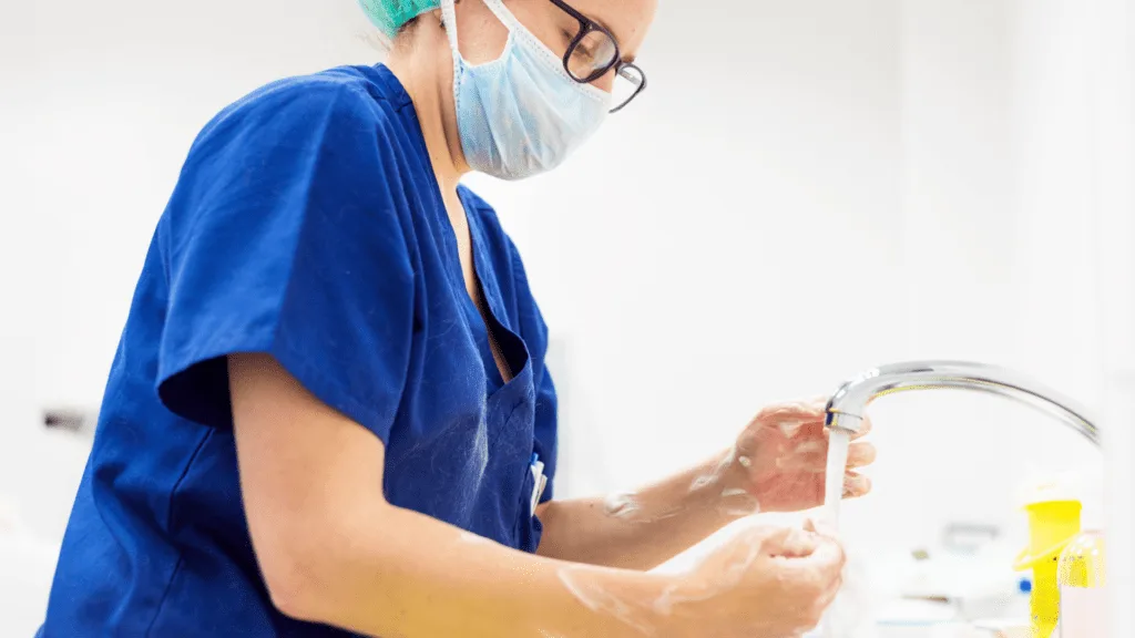 Asepsia, desinfección e higiene hospitalaria